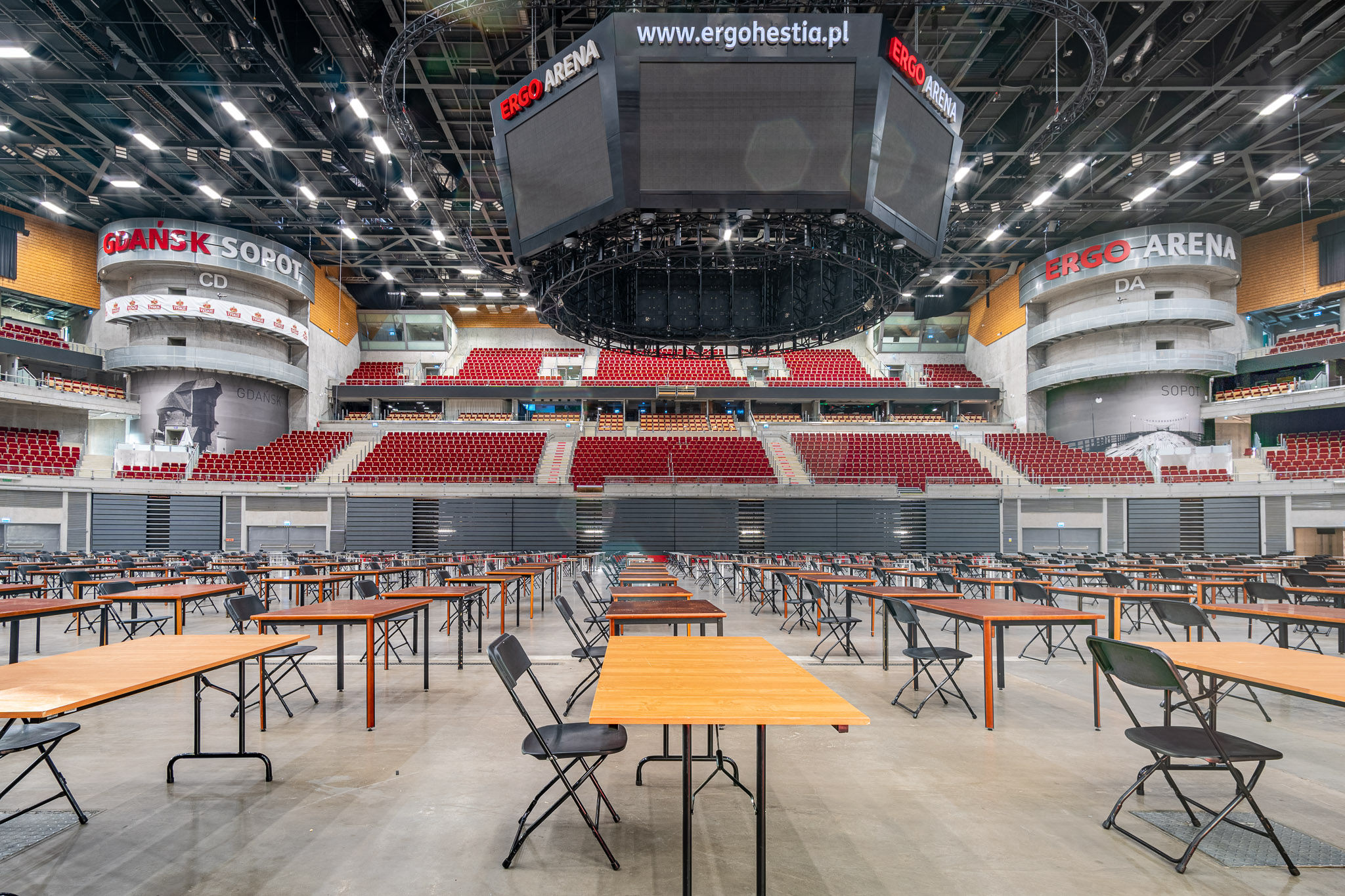ERGO ARENA, fotografia wnętrz, fotograf architektury, zdjęcia dla firm, fotografia przemysłowa, Michał Sadecki, zdjęcia wnętrz